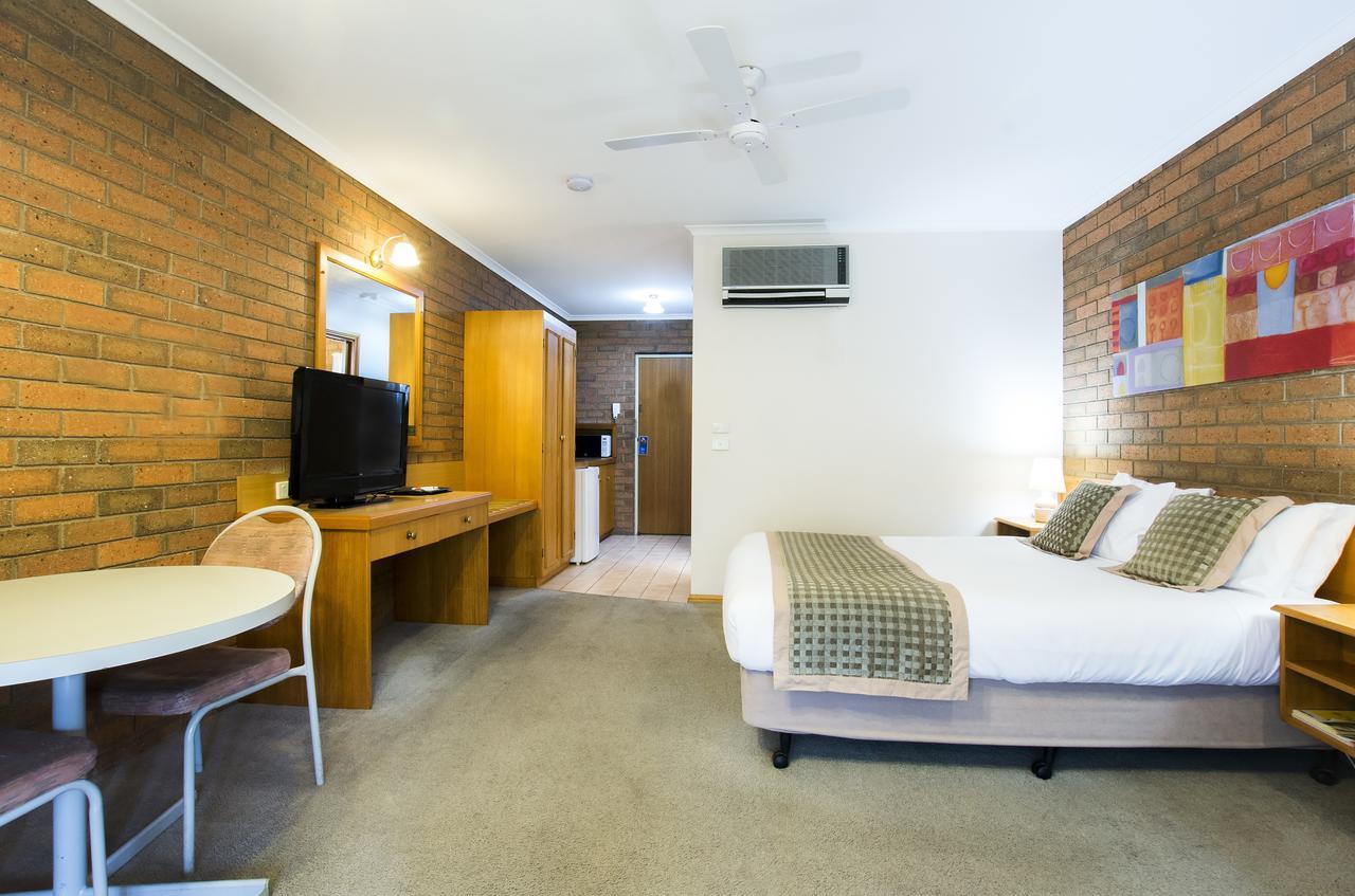 מואמה Sportslander Motor Inn מראה חיצוני תמונה